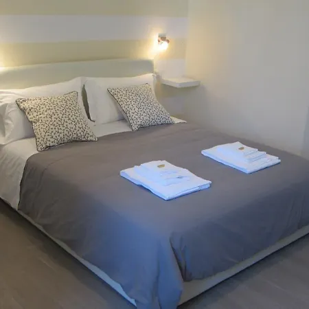 The Old Station Guest house 3*