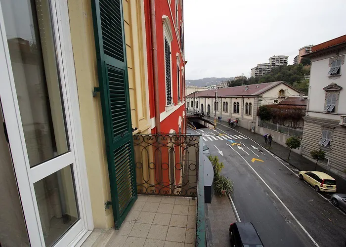 The Old Station Guest house 3*