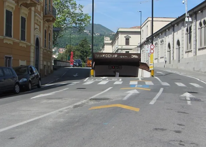 The Old Station بيت ضيافة